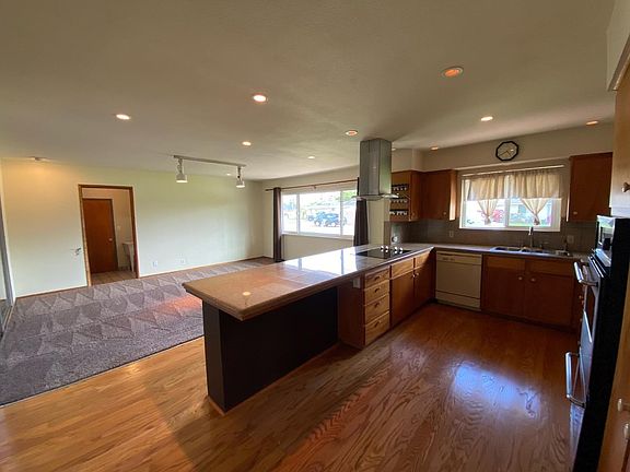 4th image of 268 W Celeste Ave