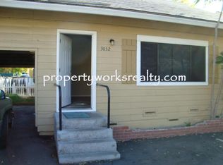 3032 C St, Redding, CA 96002