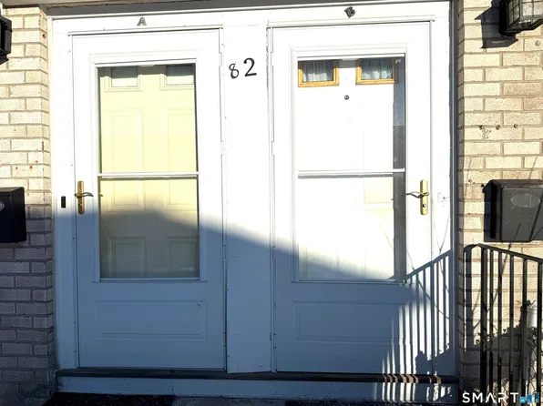 82-B Yaremich Drive, Bridgeport, CT 06606