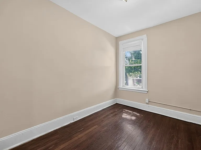 759 Harvard St NW — Photo 21