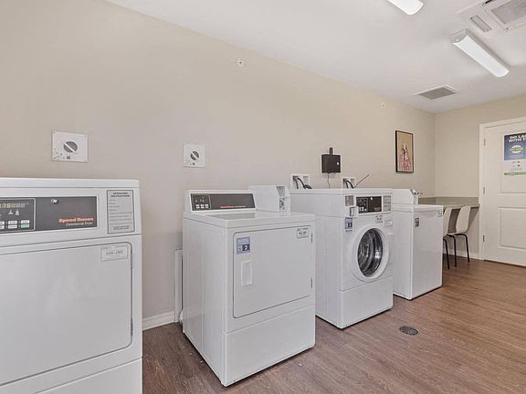 4th image of 1661 Eagle Way #3565357
