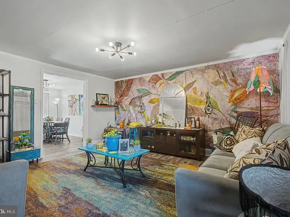 1973 Lakeview Rd, Wilmington, DE 19805