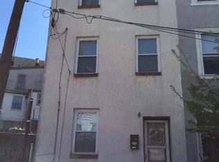 3314 Creswell St, Philadelphia, PA 19129