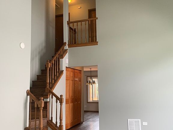 4th image of 2341 Buckingham Cir