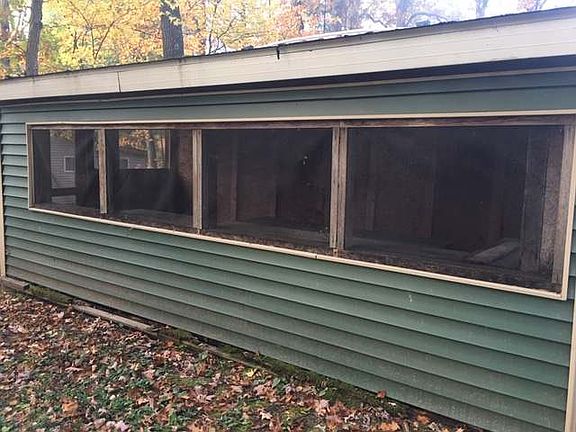 5th image of 4450 N Eberhart Ave