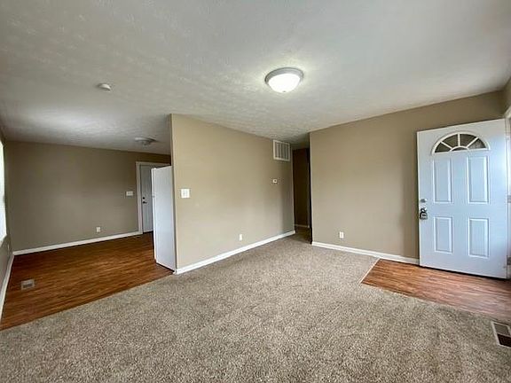 3rd image of 2793 Gibson Dr