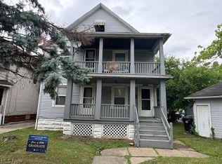 3867 W 16th St, Cleveland, OH