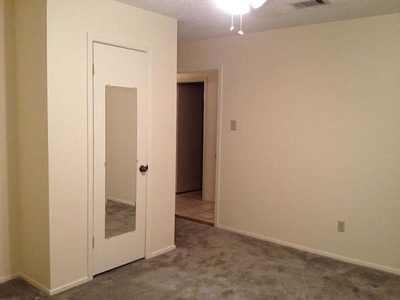 5th image of 3735 Northridge Dr
