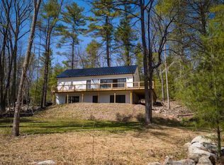 19 Parks Rd, Sparrow Bush, NY 12780