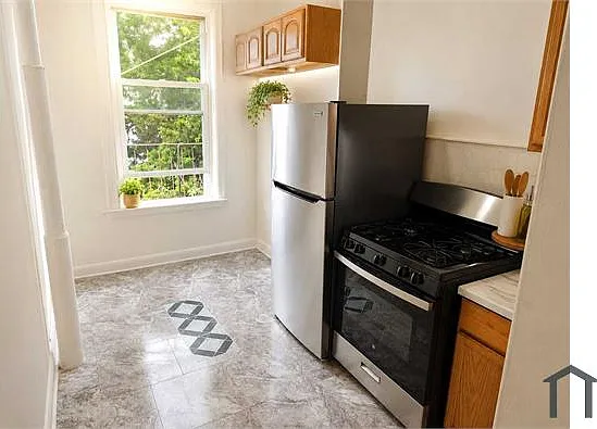 1128 Fox St #3 — Photo 7
