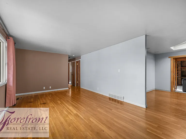 139 Marigold St — Photo 25