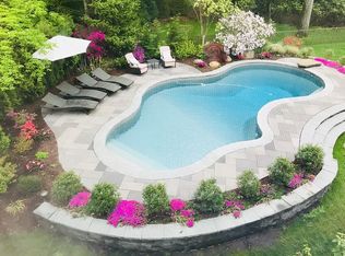 250 Franklin Tpke, Allendale, NJ 07401