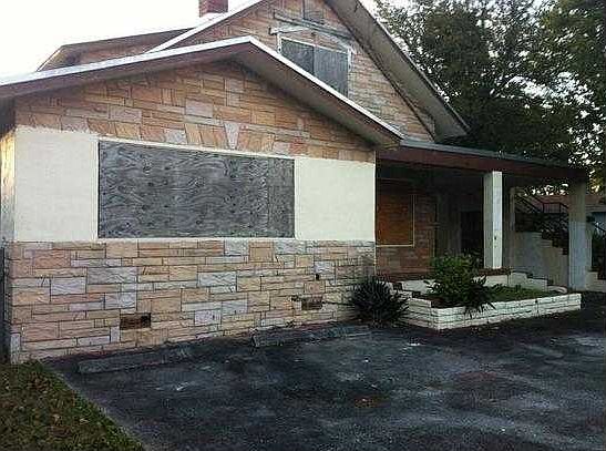 1st image of 1942 Nw  25 Av