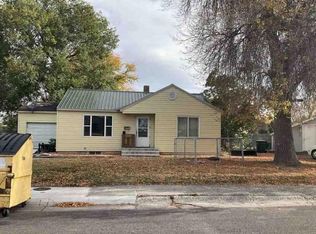 810 Crestmont Ave, Idaho Falls, ID 83402