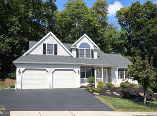 242 Bethel Dr, Lancaster, PA 17601