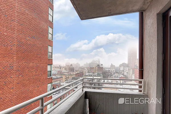 Rented by (Legacy) Elegran | media 22