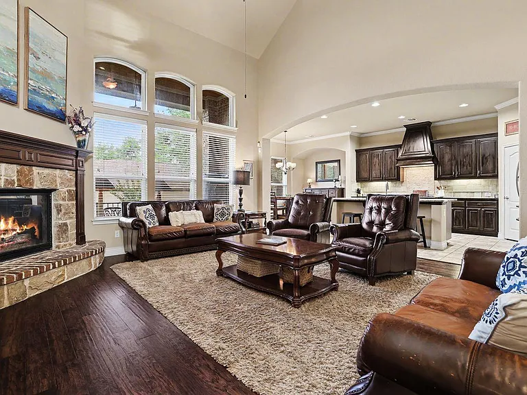 1919 Mulligan Dr — Photo 7