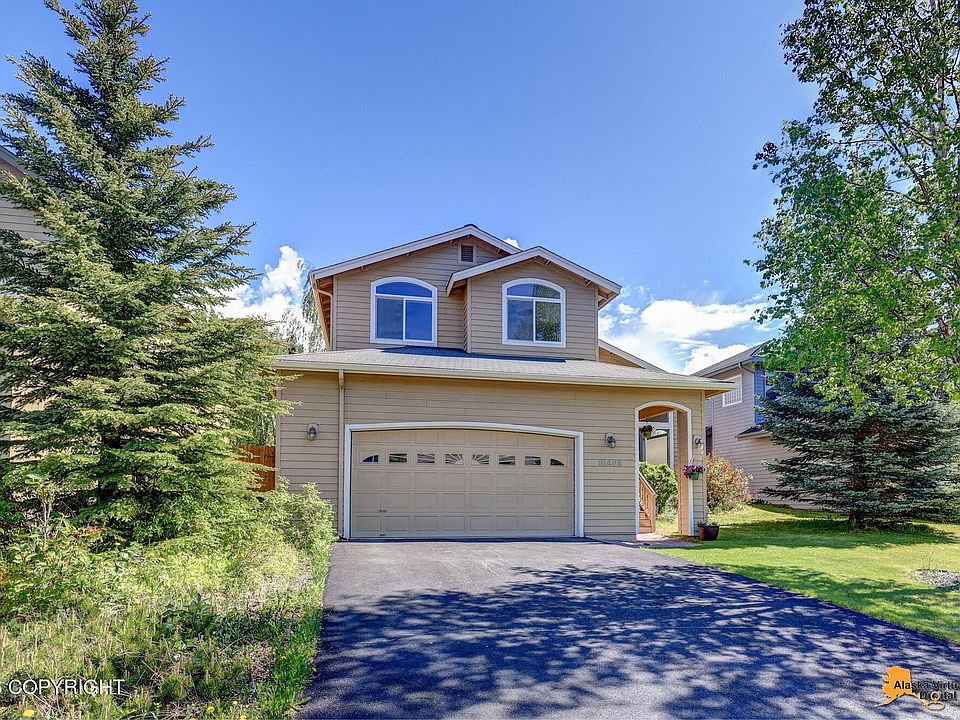 1st image of 10409 Halfhitch Dr