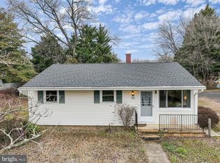 136 Washington Rd, Edgewater, MD 21037