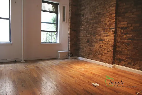 Rented by Bapple | media 13