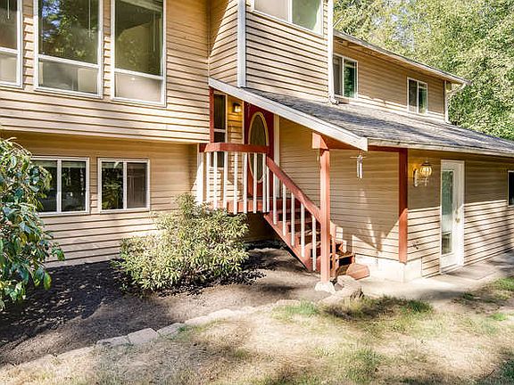 3rd image of 18810 67th Ave SE