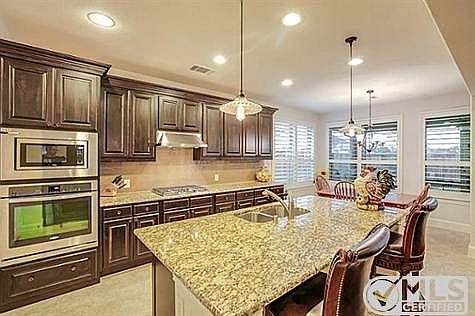 5th image of 1421 Verbena Ln