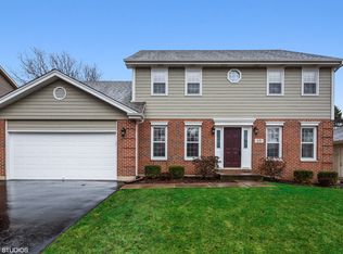 65 E Margaret Ter, Cary, IL 60013