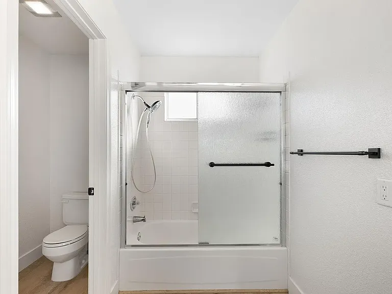 2170 Cobblestone Ct — Photo 37