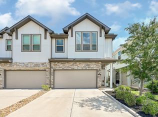 4027 Balboa Dr, Iowa Colony, TX 77583