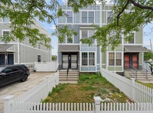 4406 Rockaway Beach Blvd, Far Rockaway, NY 11691