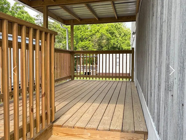 11 Alice Ct — Photo 3