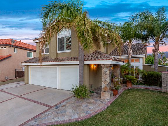 2nd image of 2764 Vista Colina Cir