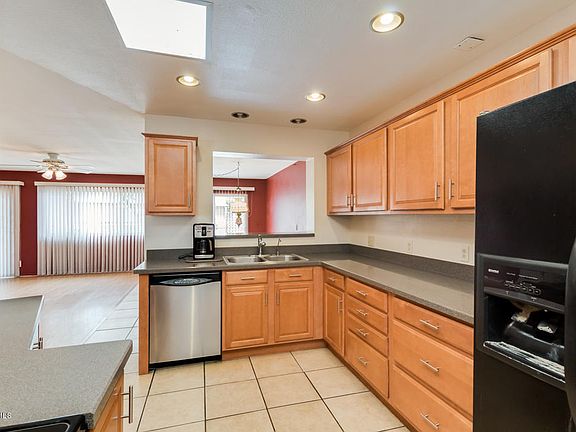 2nd image of 9924 W Crosby Cir S