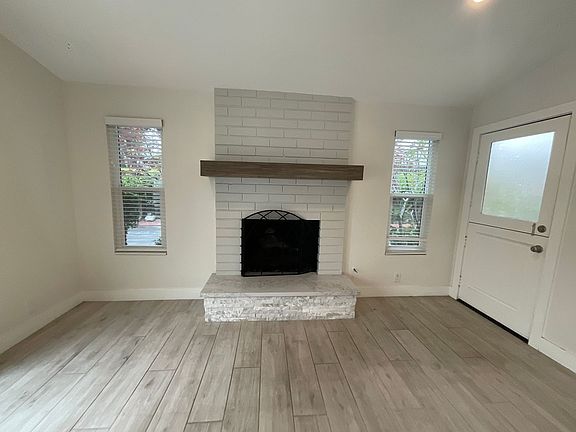 4th image of 2522 Elden Ave APT A1
