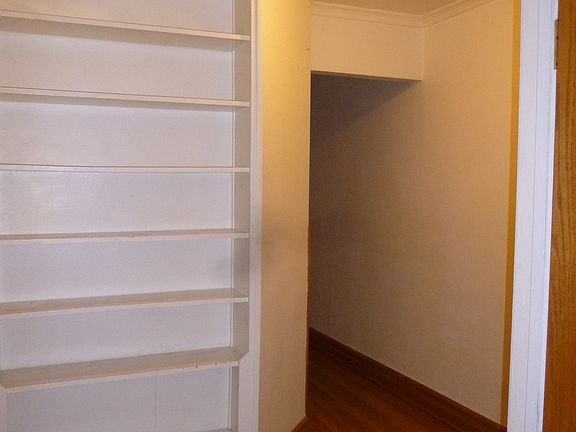 4th image of 5706 S Kimbark Ave #1