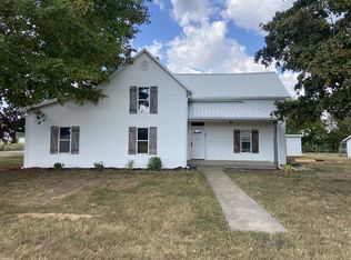 301 Bob Perry Rd, Bethpage, TN 37022