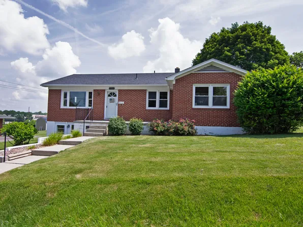 211 Goheen St, Lewisburg, WV 24901