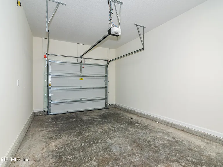 129 Moultrie Village Ln — Photo 19