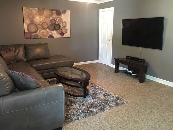3rd image of 7403 S 77th Ave