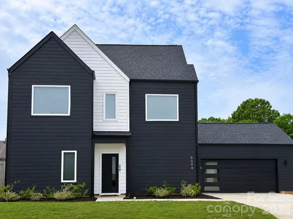 5044 Double Lakes Dr, Charlotte, NC 28212