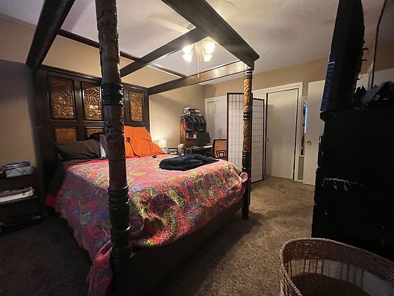 3rd image of 2417 33rd St APT C