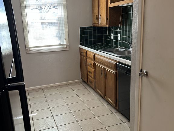 5th image of 5754 38th St #5754