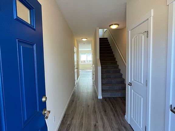 2nd image of 120-122 S Craven St #120