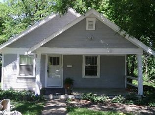 1214 S Spring St, Independence, MO 64055