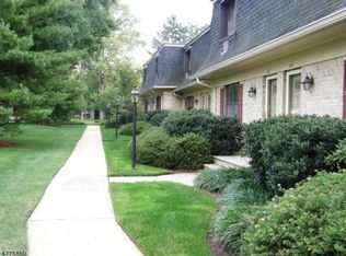 768 Springfield Ave #AVEA9, Summit, NJ 07901