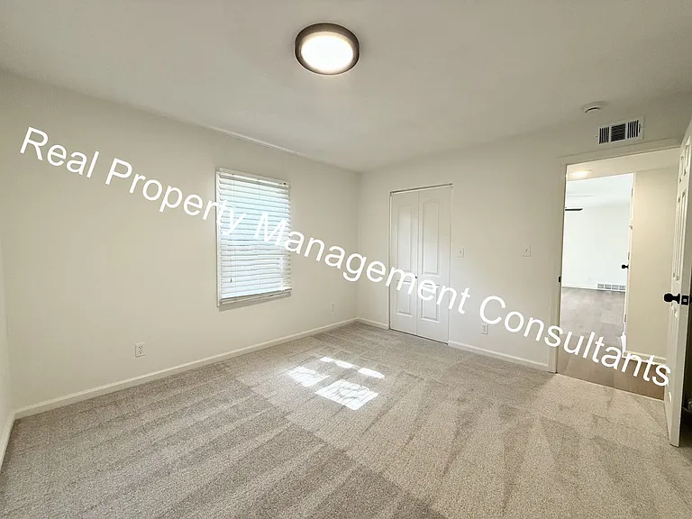 7335 Nall Ave — Photo 21