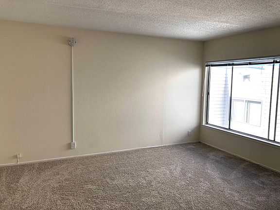 3rd image of 1371 10th Ave APT 5