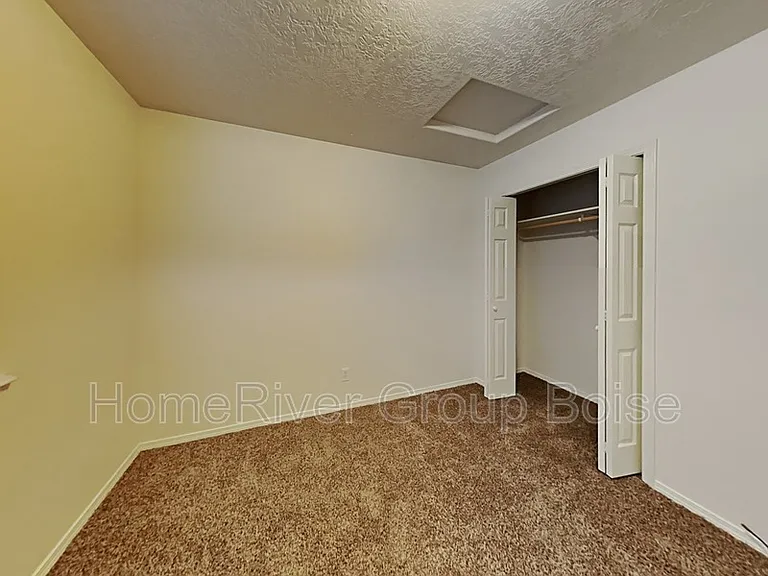 1904 W Havenwood Ave — Photo 13