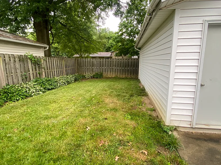 6528 Rosebelle Ave — Photo 32