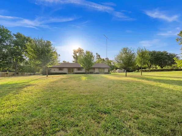 15520 N Fm 14, Tyler, TX 75706